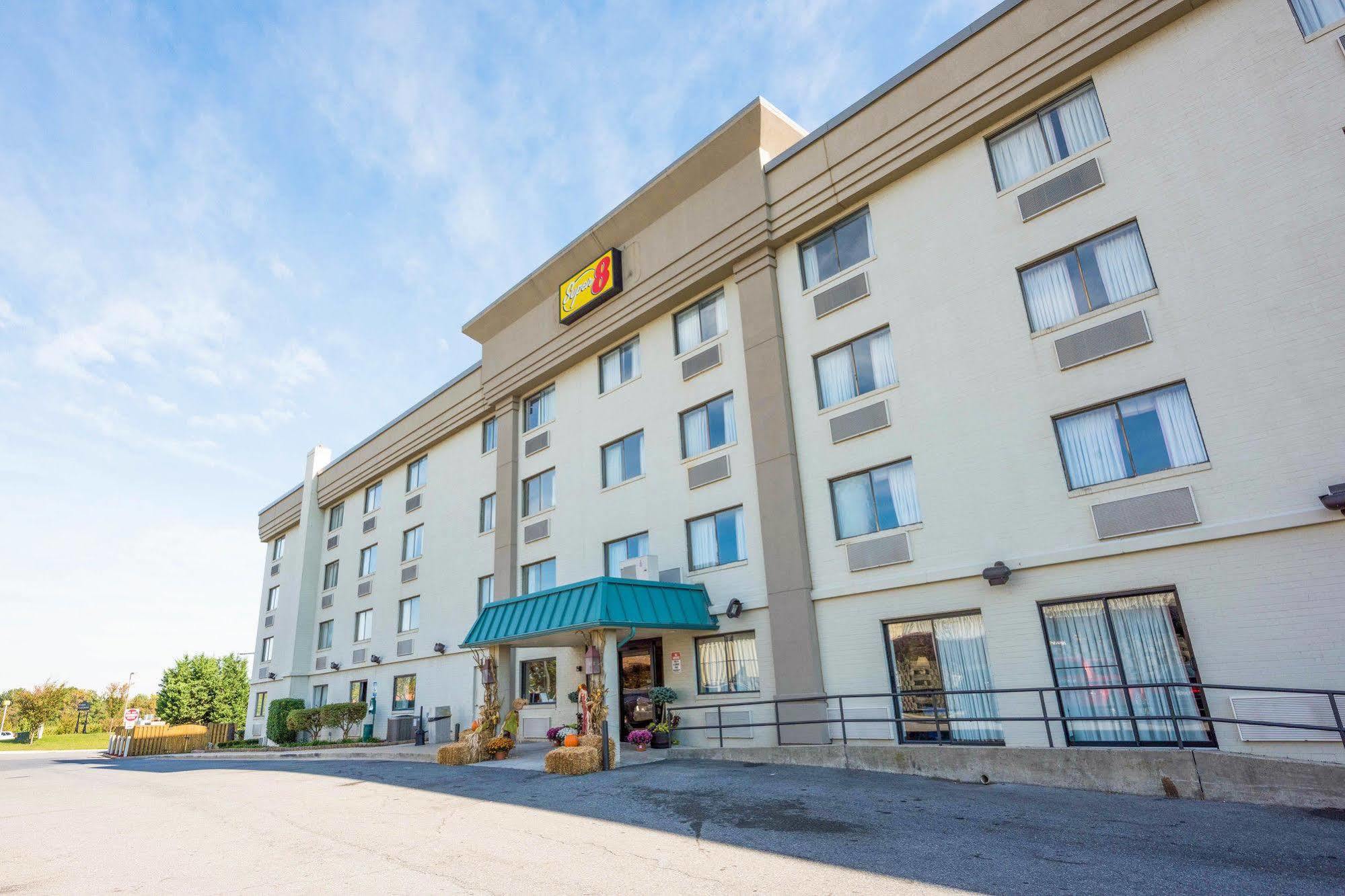 ซูเปอร์ 8 บาย วินด์แฮม เฟรเดอริค Hotel เฟรเดอริก ภายนอก รูปภาพ